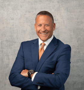 Ross Bernstein - The best-selling author of nearly 50 sports books, Ross Bernstein is an award-winning peak performance business speaker who’s keynoted conferences on ALL SEVEN continents for audiences as small as 10 and as large as 10,000.