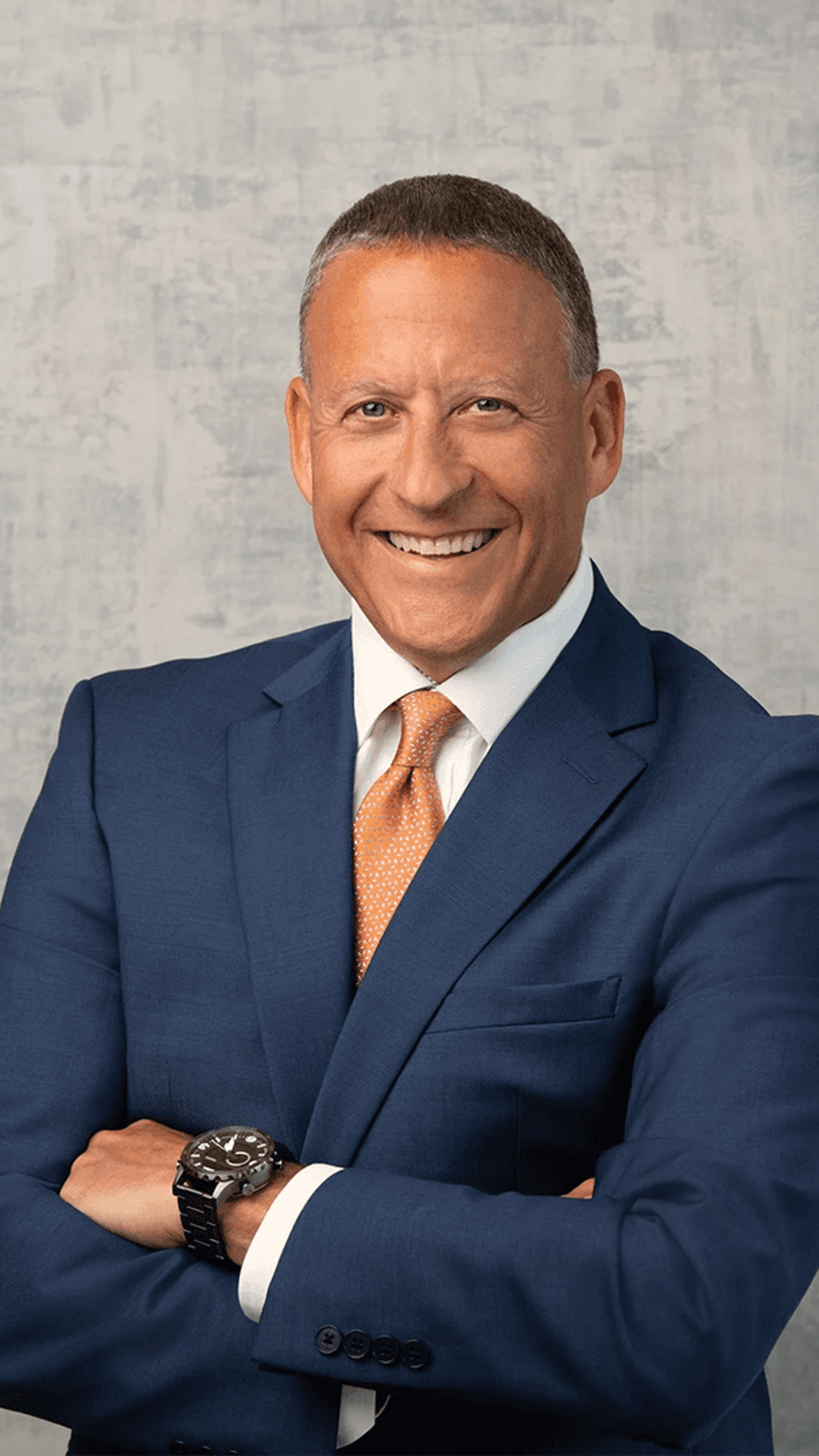 Ross Bernstein - The best-selling author of nearly 50 sports books, Ross Bernstein is an award-winning peak performance business speaker who’s keynoted conferences on ALL SEVEN continents for audiences as small as 10 and as large as 10,000.