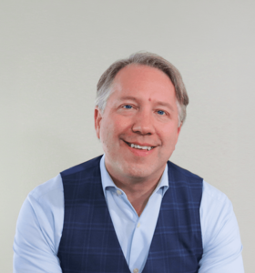 Scott Mautz - Scott Mautz is an accomplished executive, award-winning author, and expert in leadership with practical strategies for improving leadership skills.