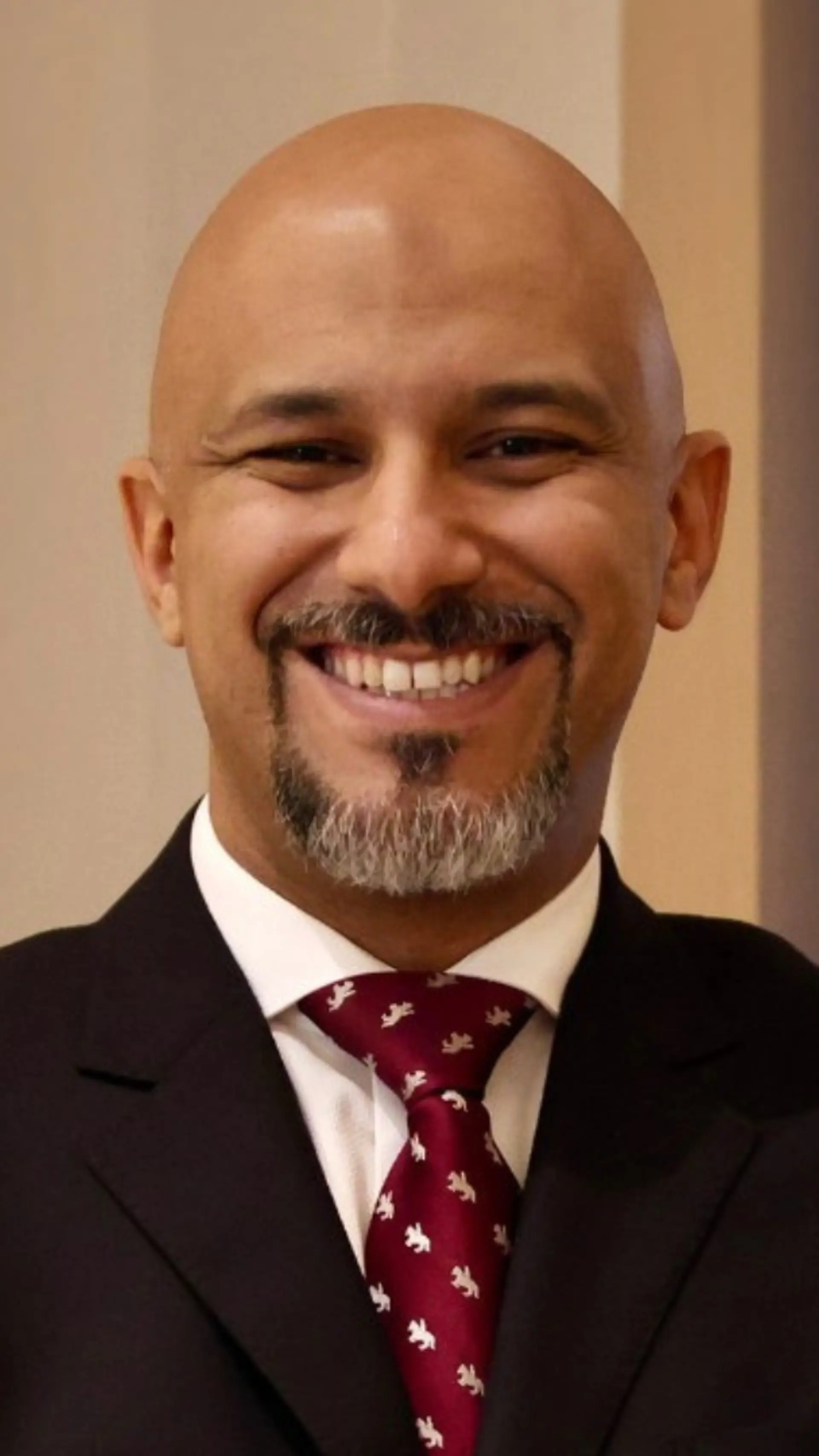Mohamed Isa - <p>From the Gulf’s youngest CFO to a globally recognised keynote speaker on leadership, execution, innovation and peak performance.</p>