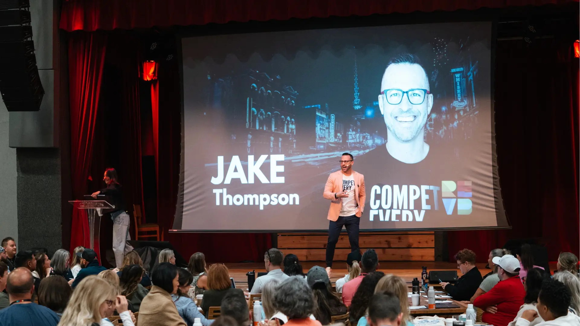 Jake Thompson - <p>International keynote speaker helping leaders and teams overcome complacency and sustain high performance.</p>