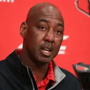 Danny Manning - College basketball icon and NBA player Danny Manning now delivers inspirational appearances across the nation through corporate appearances, meet and greet events, brand endorsements, as well as speaking at keynotes about his esteemed career.