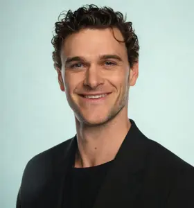 Tom Turcich - Tom Turcich shares the life-changing lessons from his seven-year, 28,000-mile walk around the world with his dog Savannah.