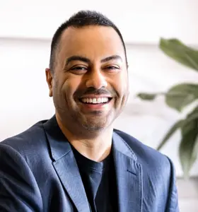 Amer Iqbal - Amer Iqbal challenges leaders to rethink innovation, embrace transformation and build businesses ready for the future.