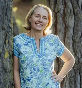 Maureen Healy - Maureen Healy is an award-winning author and emotional health expert. Her proven strategies from global experience ensure a harmonious and resilient community.
