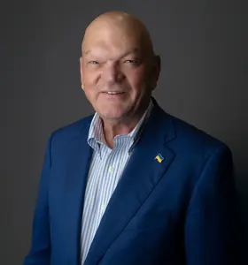 Dr. Thom Mayer