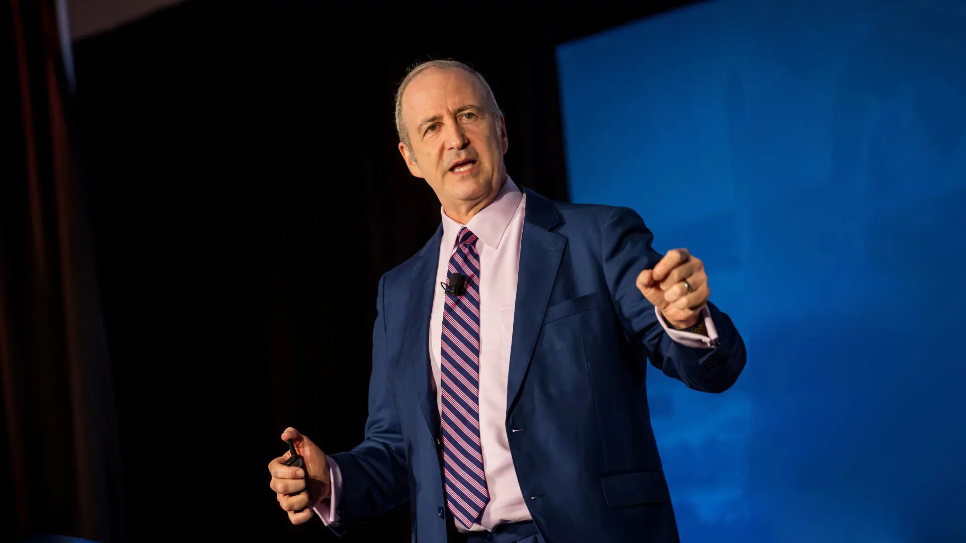 Bruce Weinstein - <p data-start="146" data-end="336">Forbes contributor and globally recognized ethicist helping leaders build trust through ethical intelligence and values-driven leadership.</p>
