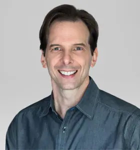 Larry Weaver - Clean comedy, real motivation, and practical strategies that keep audiences inspired.