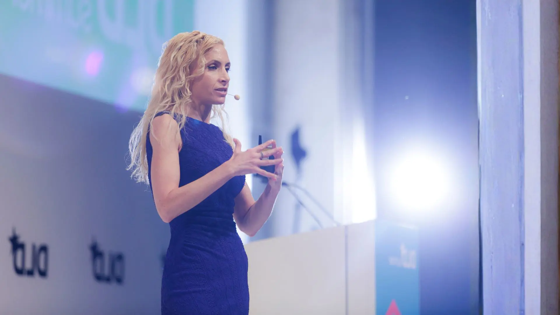 Robin Farmanfarmaian - <p data-start="254" data-end="376">Healthcare entrepreneur and AI expert shaping the future of digital care.</p>