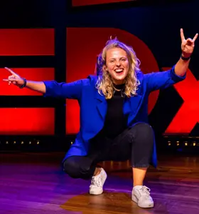 Laurie Mabelis - Laurie Mabelis, your pathway to becoming an inspiring speaker, creating impact, and realizing your full potential as an entrepreneur.