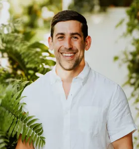 Alex Lieberman - Co-founder of Morning Brew sharing real-world lessons on growth, AI, and modern entrepreneurship.