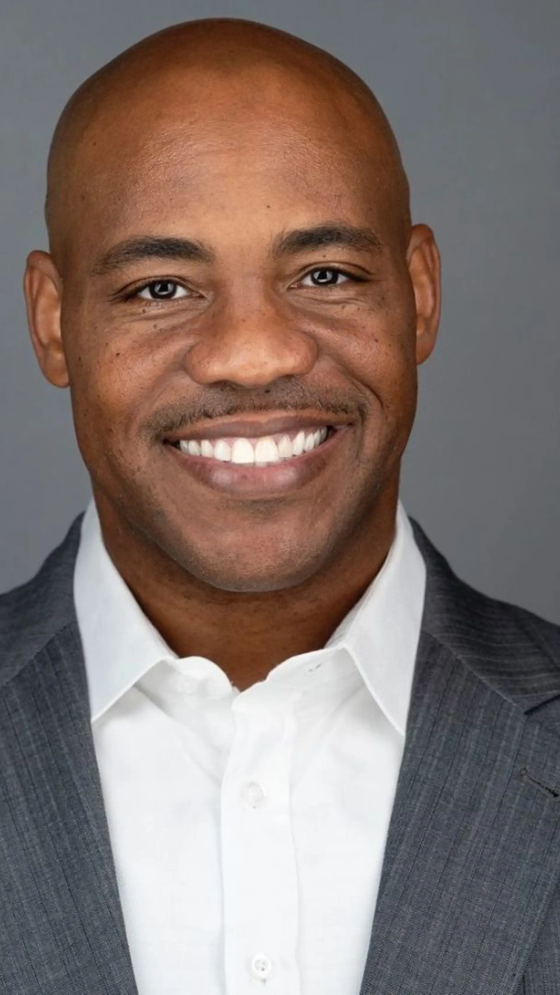 Anton Gunn - <p data-start="272" data-end="471">Former advisor to President Barack Obama and bestselling author inspiring leaders to build diverse, high-performing teams and strong workplace cultures.</p>