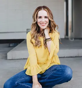 Rachel Hollis