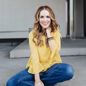 Rachel Hollis