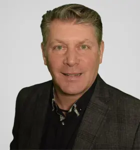 Alan Duncan - Alan Duncan equips leaders and organisations to become change ready through powerful stories, practical tools and insights from 30+ corporate transformations.