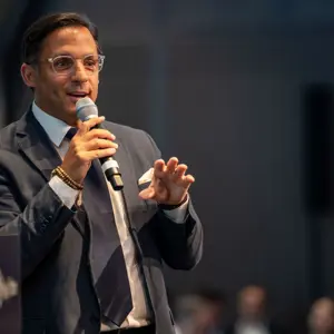 Steve A. Tineo