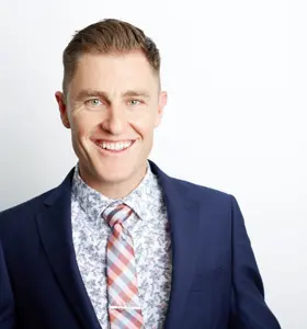 Jaemin Frazer - Award-winning life coach Jaemin Frazer empowers leaders to eradicate insecurity, unlocking peak performance and transforming organizational culture.