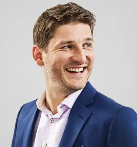 Stefan Moritz - Global expert in service design, innovation and the future of work.