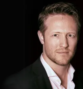 Thomas Wedell-Wedellsborg - A globally known keynote speaker, Thomas Wedell-Wedellsborg delivers an entertaining mix of actionable insights and inspiring case stories on innovation and problem-solving.