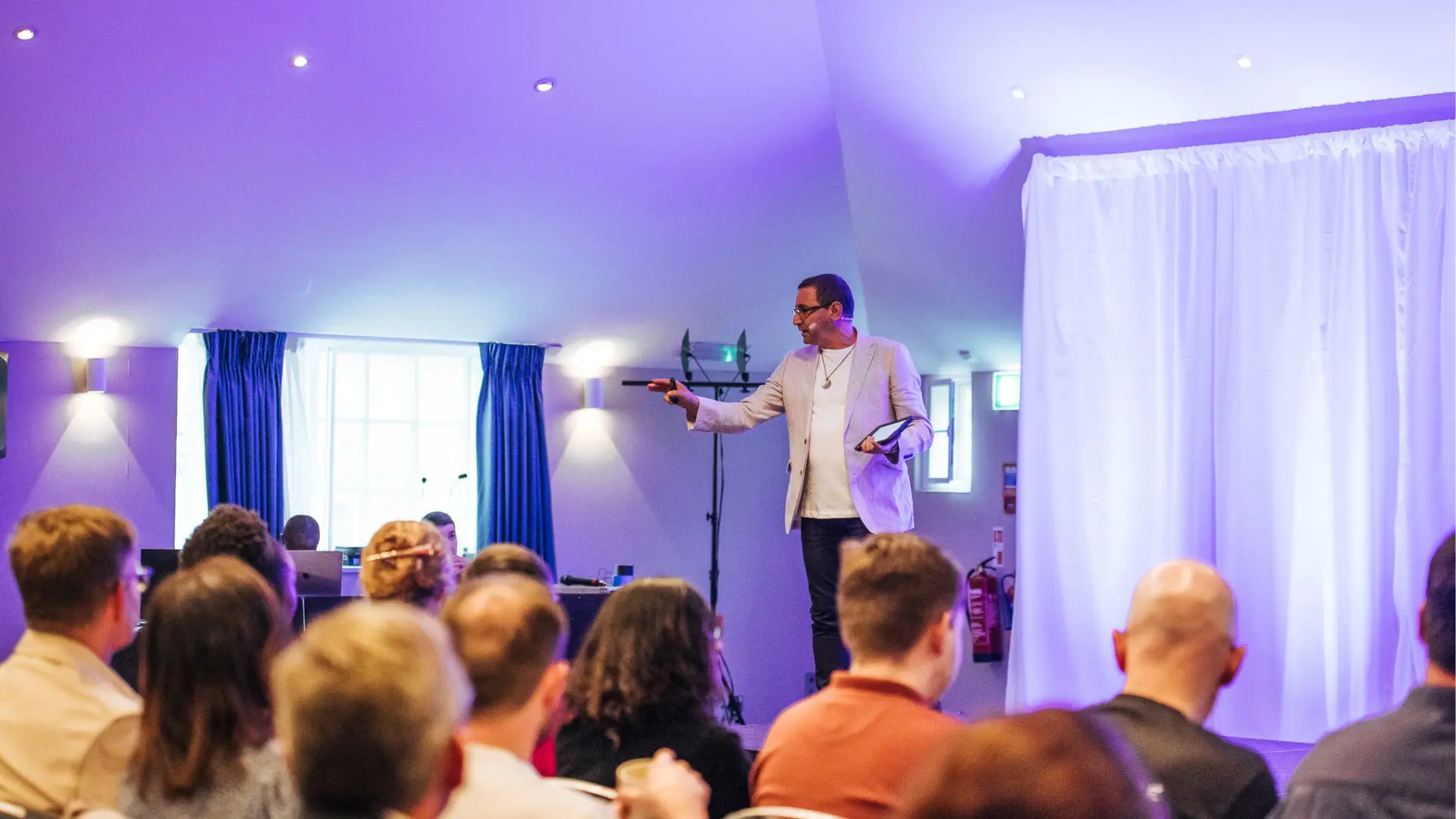 Elliot Kay - <p data-start="307" data-end="479">Elliot Kay inspires leaders to communicate with clarity, confidence and influence using his powerful 12 Archetypes framework.</p>