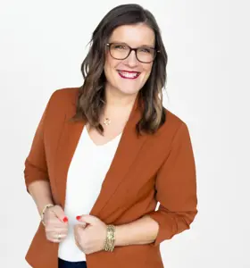 Lisa Even - Nationally recognized keynote speaker Lisa Even helps organizations transform leadership, energize teams, and create ripple effects that drive measurable results.