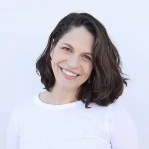 Eve Turow-Paul