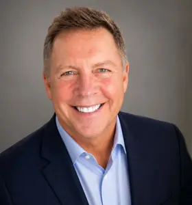 Scott Deming - Scott Deming is a keynote speaker and executive leader helping organizations transform culture, elevate customer experience and drive growth.