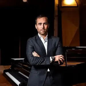 Alfonso G. Aguilar