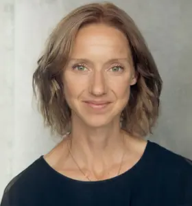 Peta Cornish - Empower your teams with confidence and clarity. Peta Cornish helps organizations cultivate authentic communication, wellbeing, and purpose-driven leadership that inspires lasting impact.