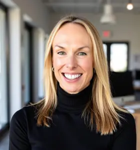 Sarah Hill - Award-winning psychologist revealing the hidden power of women’s hormones.