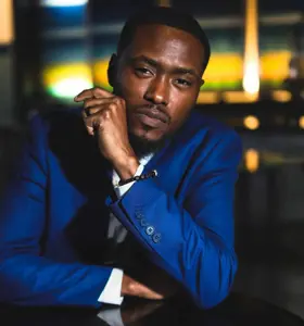 Kennith Allen Thomas - Leadership and resilience expert behind The Unshakeable Method™.