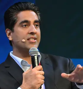 Simerjeet Singh - Empower your leaders to embrace change. Simerjeet Singh, a global keynote speaker, inspires resilience and innovation in disruptive times.