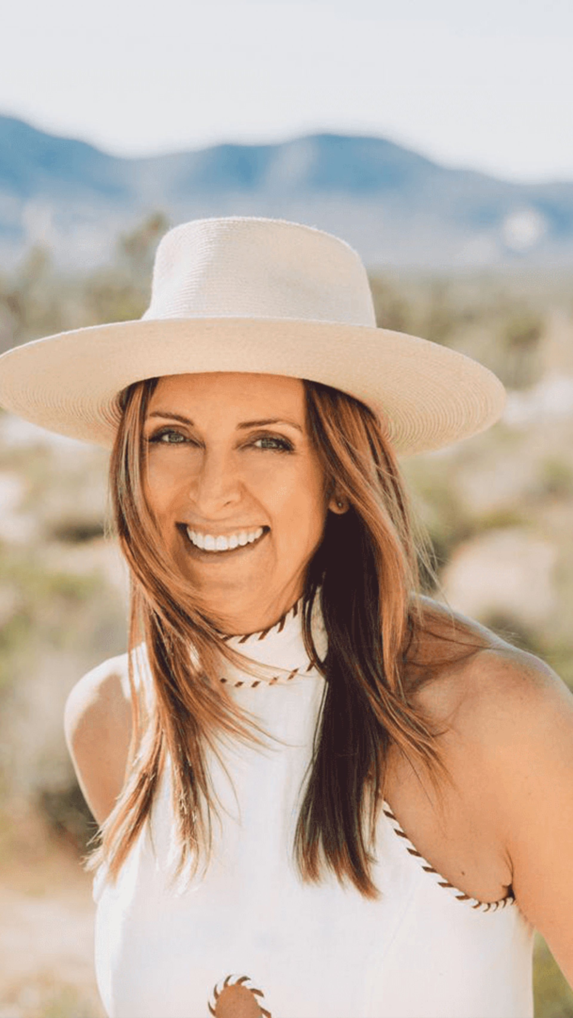 Suzy Batiz - CEO of Poo-Purri, Body &amp; soul entrepreneurship speaker 