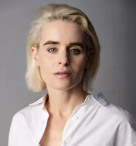 Lori Baldwin - As co-founder of Atmosphere, Lori Baldwin bridges art and strategy to transform corporate culture, helping organizations innovate and lead with imagination.