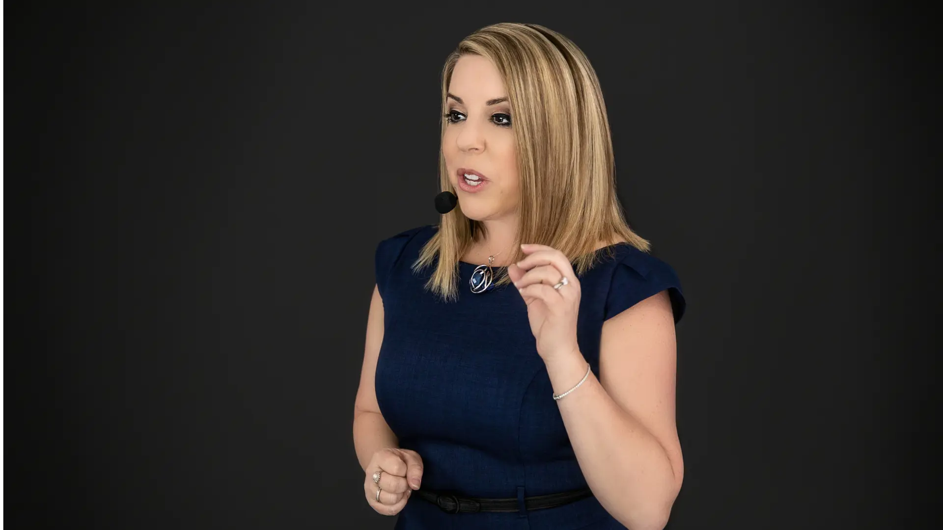 Michelle Denogean - <p data-pm-slice="1 1 []">Michelle Denogean is a startup growth expert, CMO and author with 20+ years of experience helping ambitious companies scale sustainably.</p>