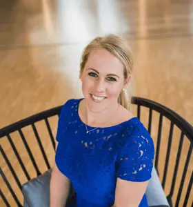 Caroline Mohr - Caroline Mohr inspires organisations to turn resistance into resilience and create lasting performance through change.