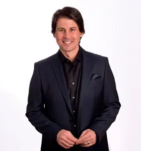 Wayne Lee