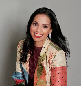 Dr. Luana Marques