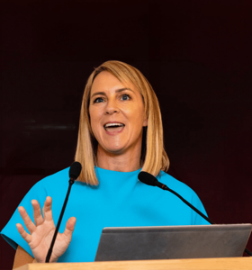 Debra Searle MVO, MBE - Discover Debra Searle’s incredible journey: solo Atlantic rower, world-class athlete, and top motivational speaker. Book her to inspire your team with resilience and leadership.