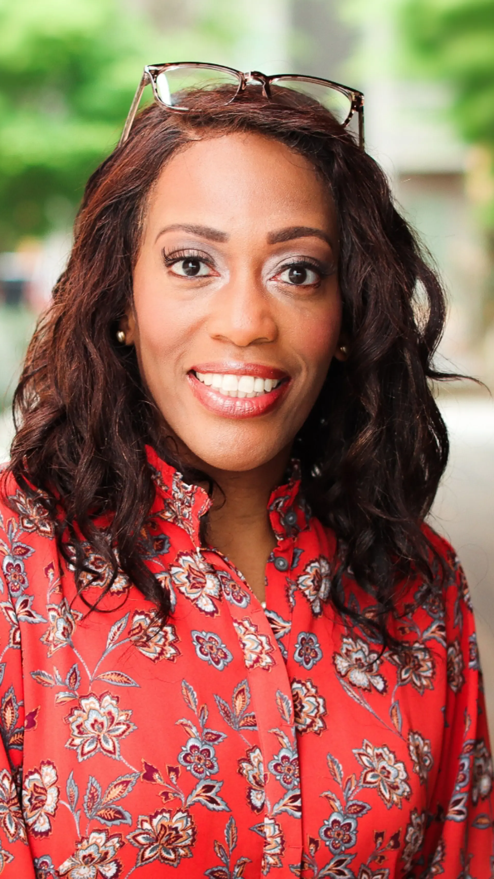 Anika Davis - <p>Dr. Anika Davis helps leaders and teams unlock their full potential and turn performance into lasting success.</p>