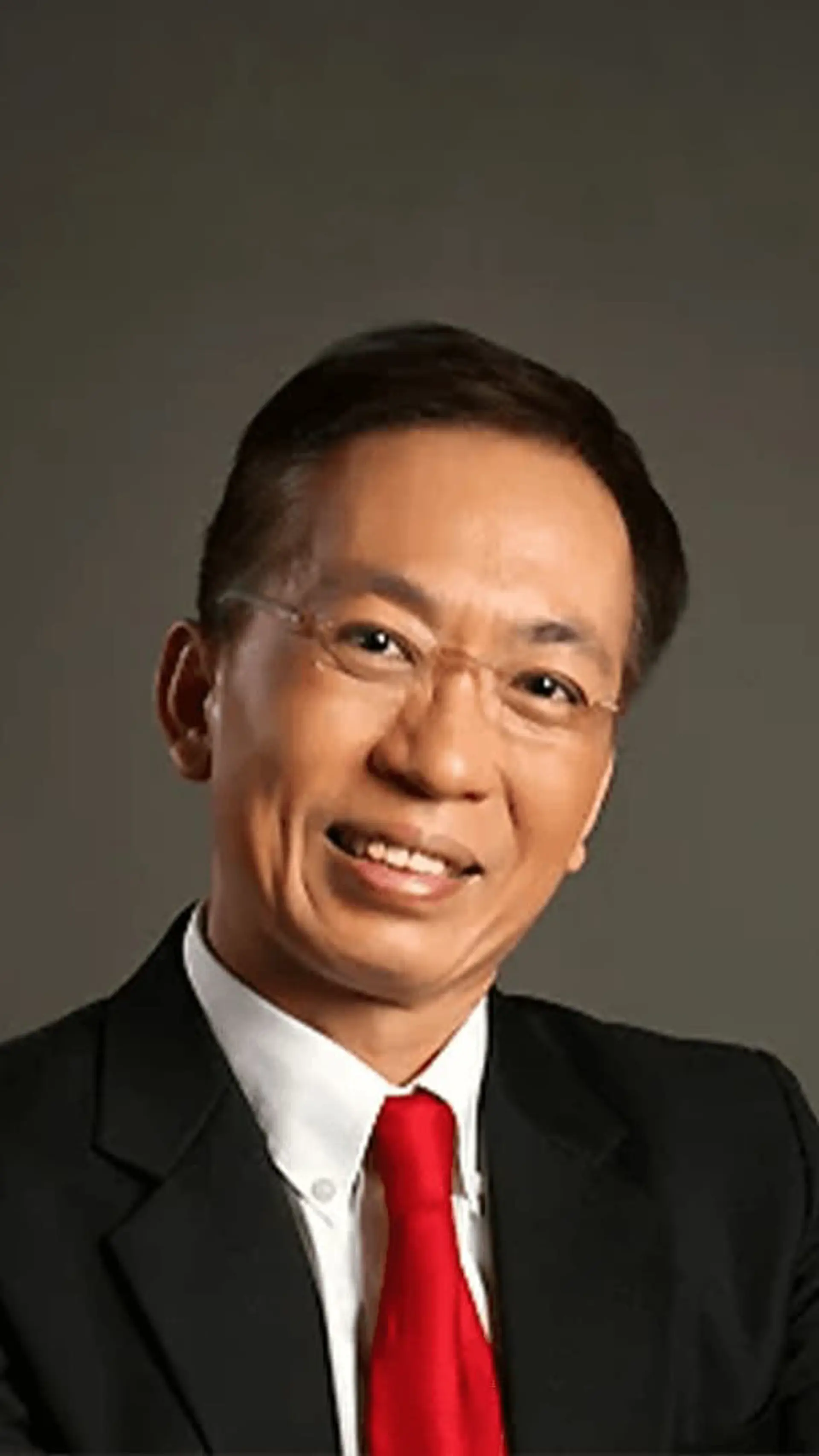 David Lim - David is author of the best-seller “Mountain to Climb” and “Against Giants” and is also an accredited coach, and workshop leader.