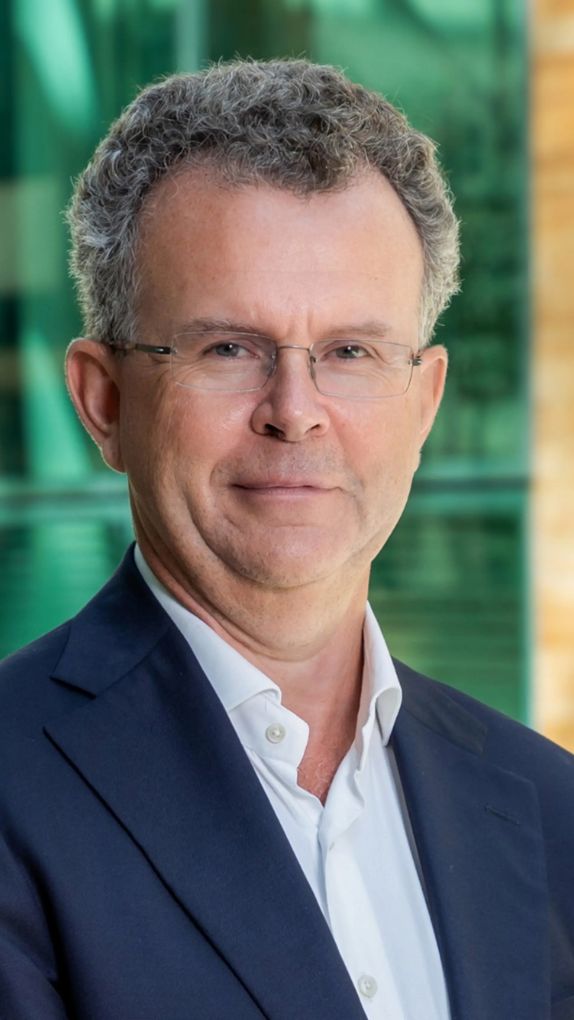 Robert Kelly