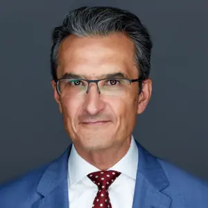 Arturo Bris