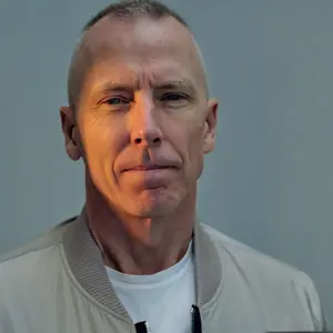 Andrew Feustel