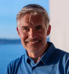Marc Amerigo - Engineer, CEO and record-breaker bridging industry and extreme sports to unlock leadership, innovation and ultra-performance.