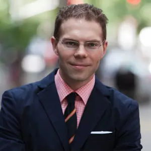 Greg Lindsay