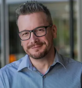 Joe Mull - Employee Commitment Expert, Hall of Fame Speaker, and&nbsp;Founder of Boss Hero School who teaches leaders how to activate employee&nbsp;commitment in today's ever-changing workplace.