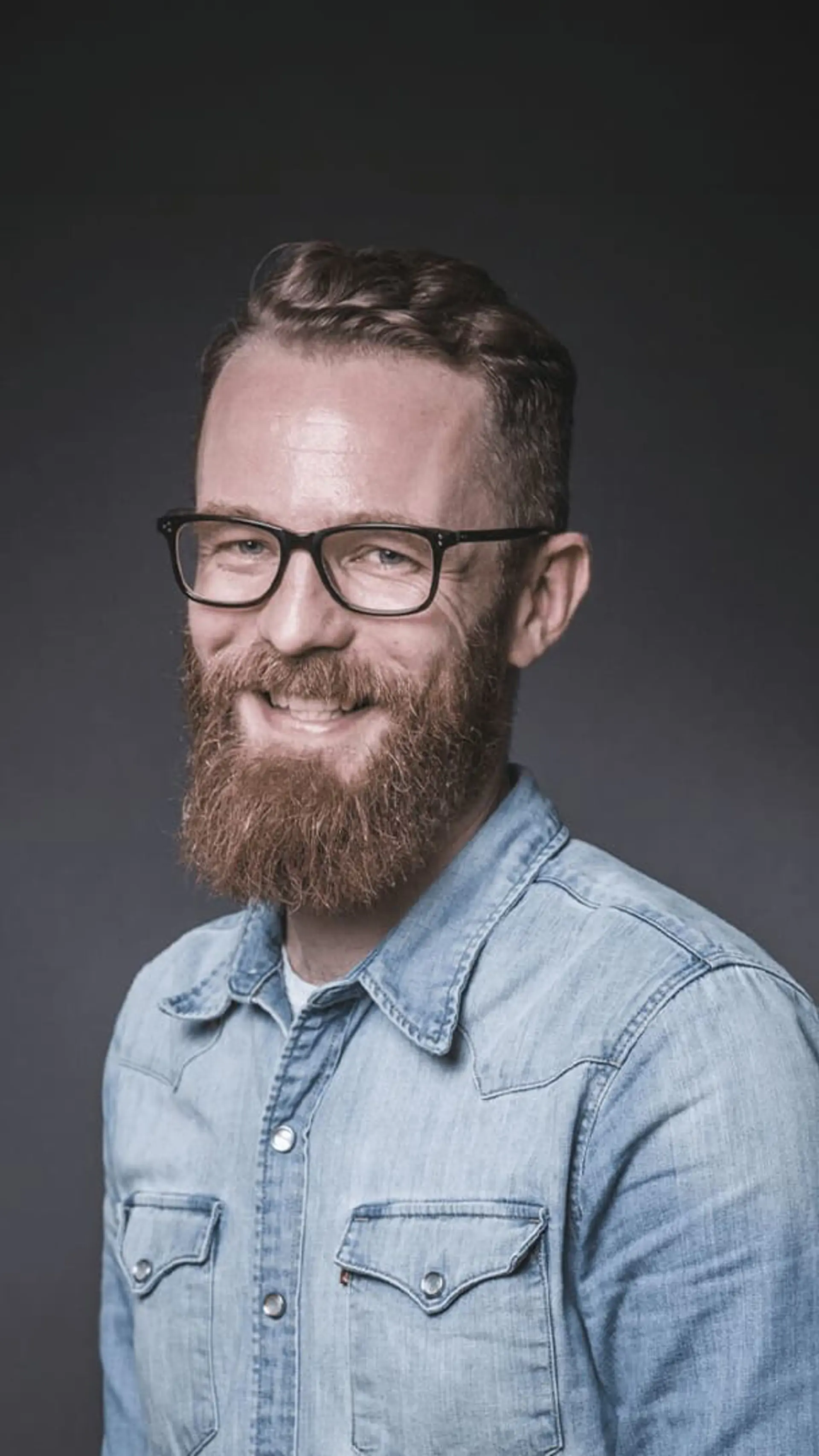 Daniel Cronin - Daniel Cronin; also known by the name "The Pitch Professor" is a widely known entrepreneur, lecturer, TV presenter, and keynote speaker - helping entrepreneurs and start-up companies get going.