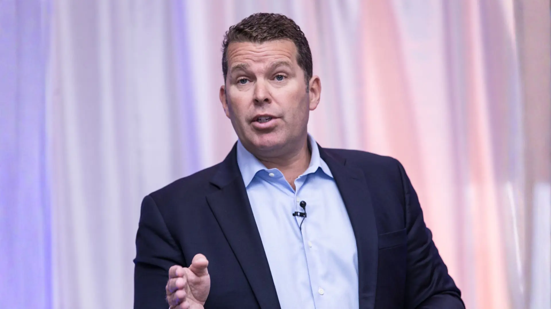 Alden Mills - <p data-start="272" data-end="436">Former Navy SEAL, CEO and bestselling author helping leaders and teams become truly unstoppable in business and life.</p>