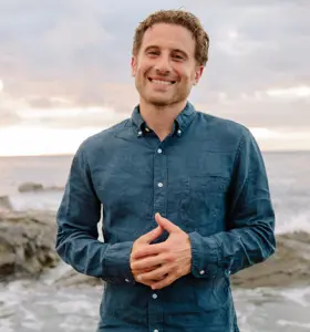 Chris "Bash" Bashinelli - National Geographic Explorer &amp; TV Host, United Nations Moderator, Actor from The Sopranos (HBO), Expert on Human Connection &amp; Leadership in Times of Change